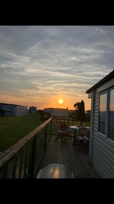 Cosy Caravan Sunbeach Llwyngwril Екстер'єр фото